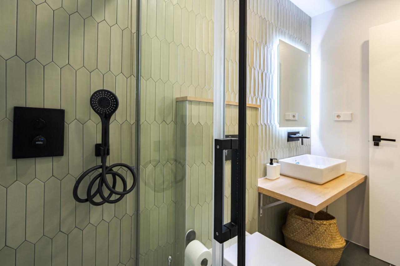 Vallecas Suites By Olala Homes Madri Exterior foto